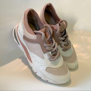 Dakota Chunky Trainer Sneakers Pastel Suede